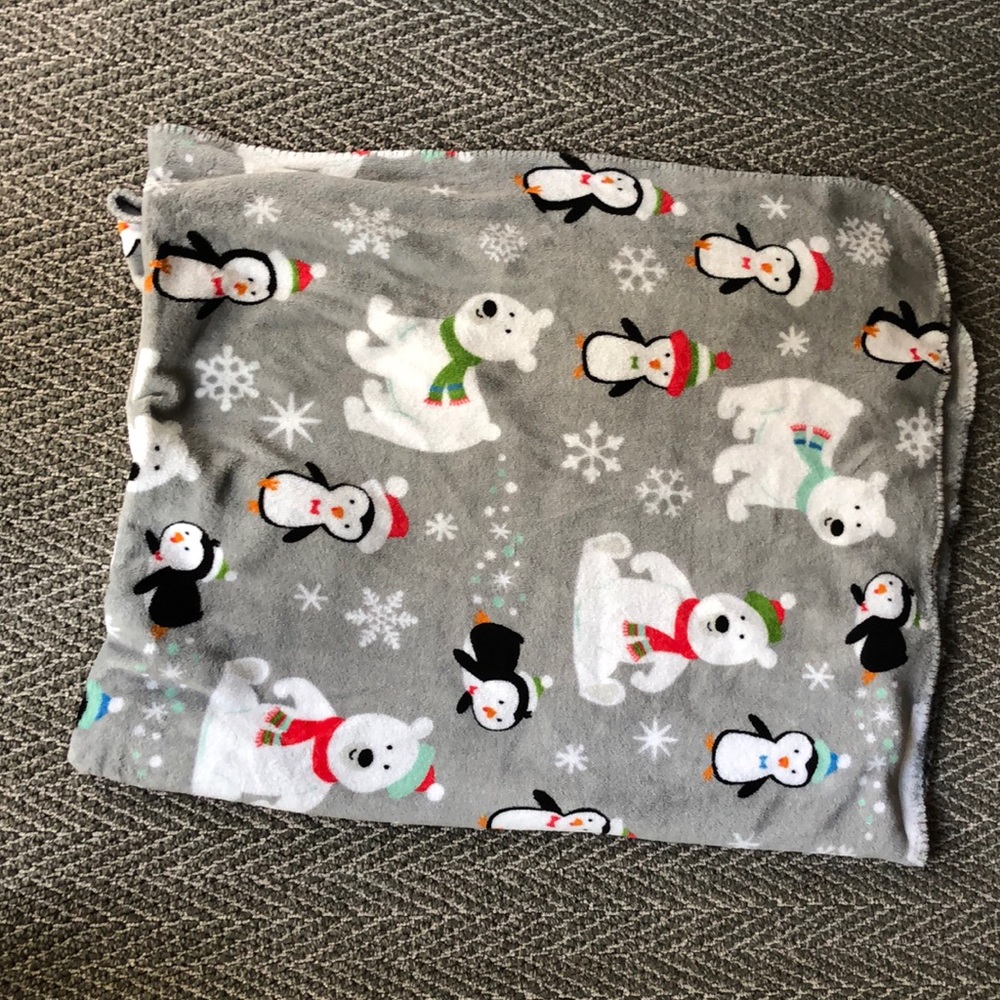 Winter Blanket/ Polar bear and Penguin
